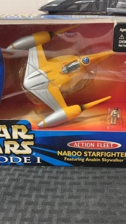 Star Wars Action Fleet Naboo Starfighter Nuevo en caja sellado con Anakin caja dañada 58130 Foto 2 de 4
