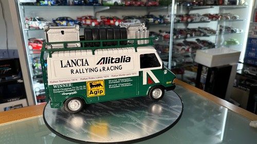 Fiat 242 asistencia lancia alitalia ixo altaya set 1:18 diecast escala - Imagen 5 de 7