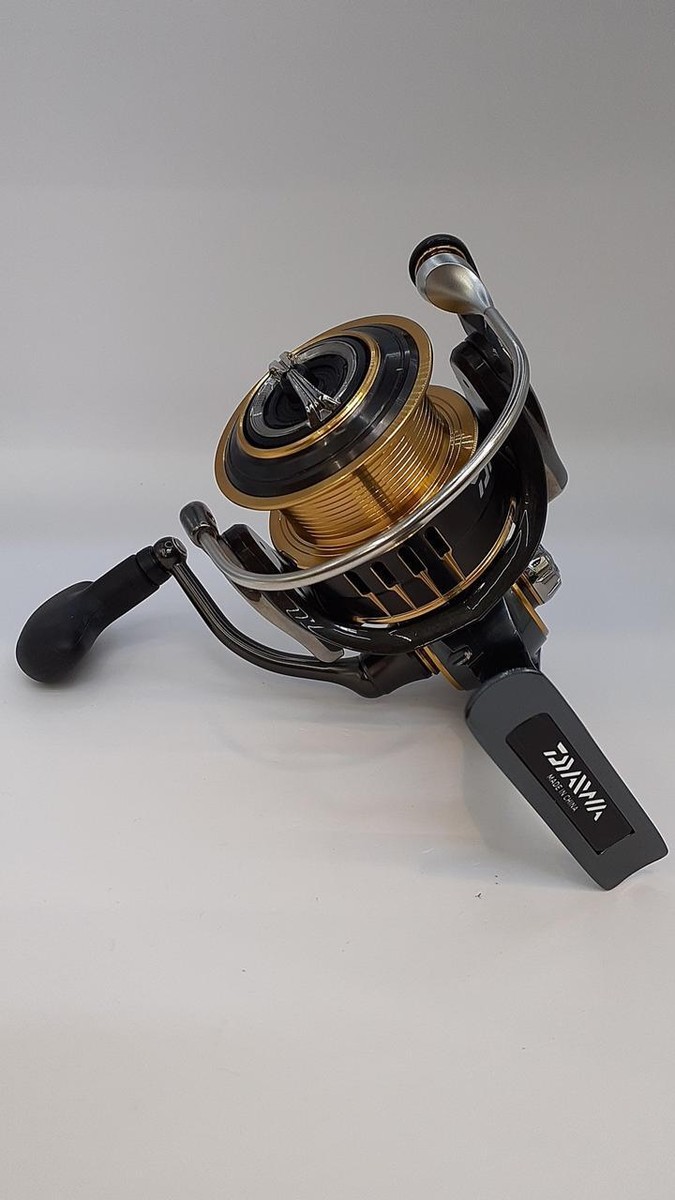ダイワ THEORY 3012H Daiwa 17 Theory 3012H Spinning Reel Used | eBay