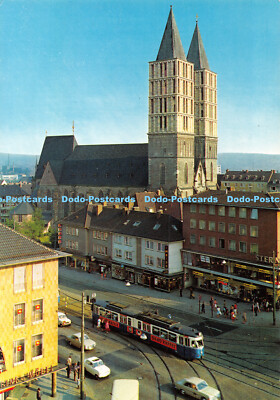 D056069 Kassel. Martinskirche und Kurt Schumacher Straße. Anco