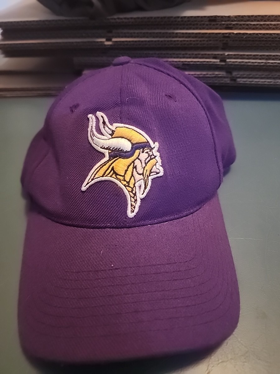 Vintage Sports Specialties Minnesota Vikings Snapback Hat