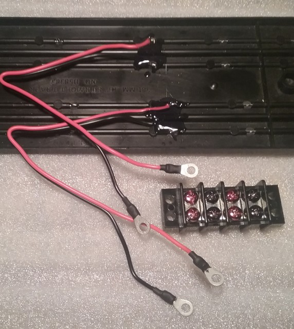 47 Tyco 9" HO Slot Car Lane Changer B5841 & Straight Track B5829 eBay