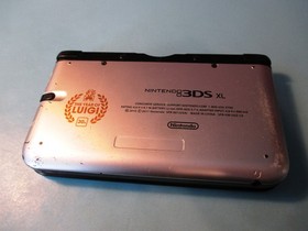 Nintendo 3DS XL Mario & Luigi Dream Team Silver Worn System in Box w/Charger