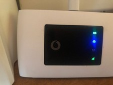 NOWY VodafoneMobileWiFi-BA48E Router Mobilny router WiFi Biały Bezpłatny dla wszystkich dostawców