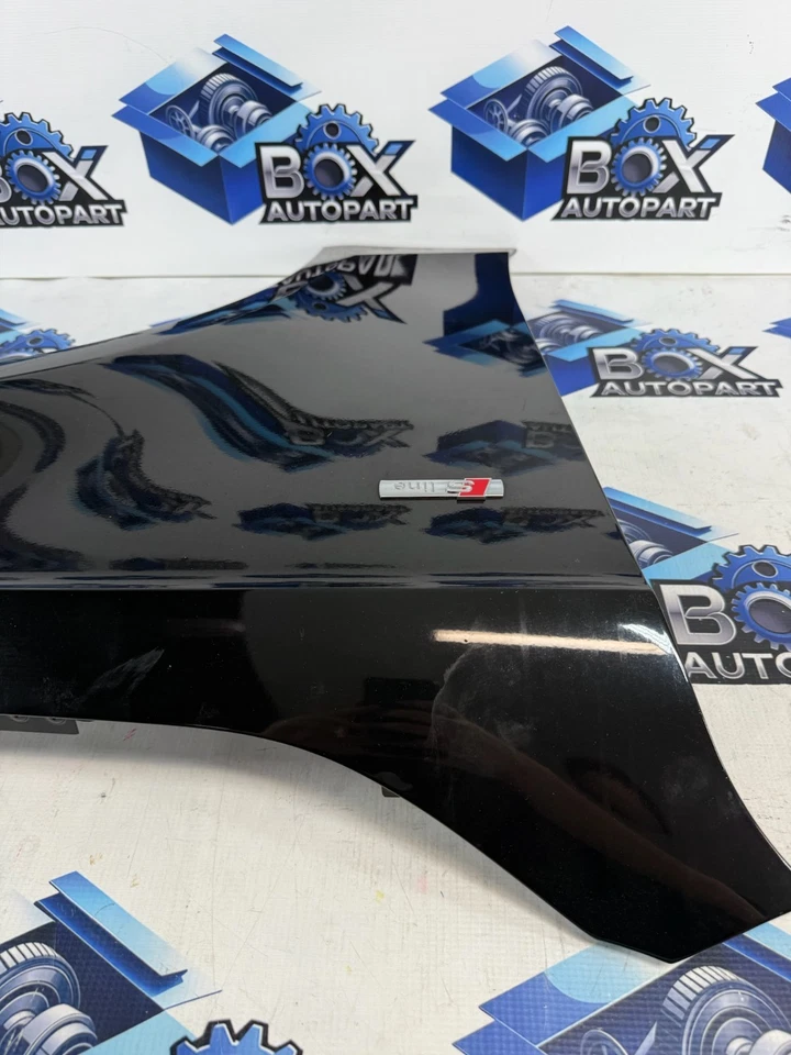 Guardabarros delantero derecho AUDI A4 S4 S-LINE 2009-2012 OEM (código de pintura: LY9B) Foto 3 de 4