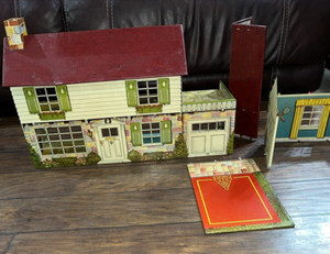 Vintage Marx DISNEY Tin Litho Doll House 2 Story + Additional Room