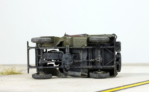 ProBuilt Modell 1:48 USAF Staff Car im Fliegerhorst (selten) - Bild 14 von 14