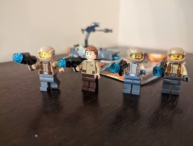 Retired (2016) LEGO Star Wars Episode 7 set 75131 Resistance Trooper Battle Pack