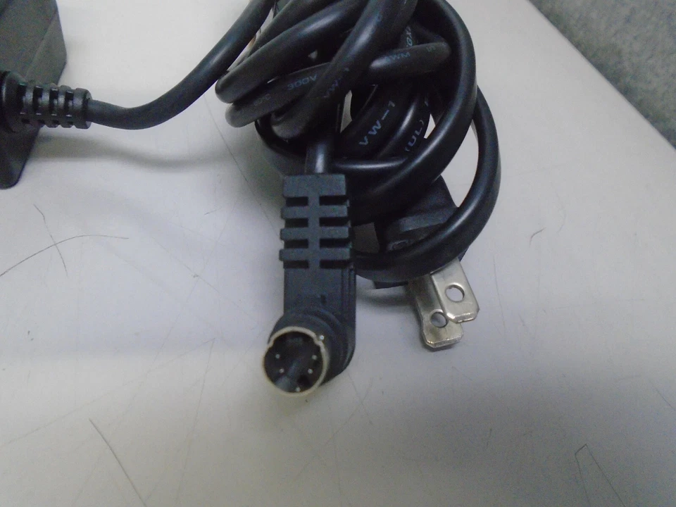 Fuente de alimentación adaptador Altec Lansing 9606+00226-1MOC +/-18V 1A original Foto 3 de 4