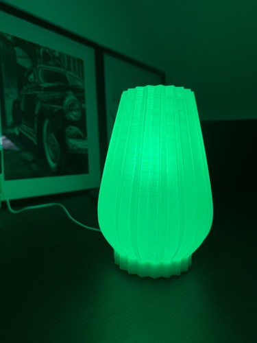 Designer Tischlampe 3D-Druck + RGB E27 Smart Birne LSC | App Steuerung - Bild 8 von 13