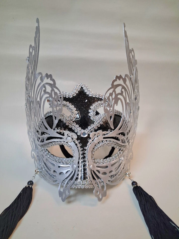 Silver and Black Filigree Venetian Carnival Mask - Image 3 of 4