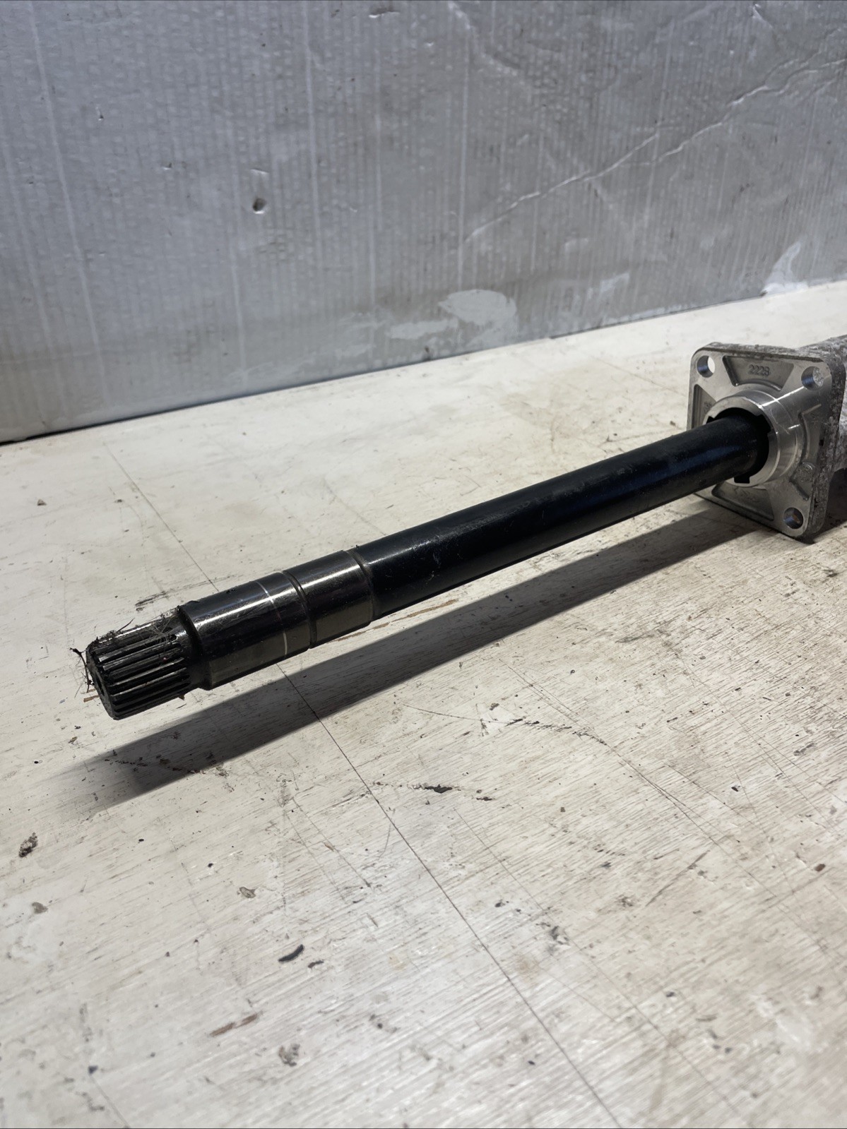 Maserati Ghibli 2014-2020 FRONT+LEFT Axle shaft