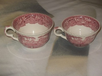 Set of 2 Mason's Vista 2 3/8'' Flat Cup and 2 5/8'' Cup Red Transfer Ware