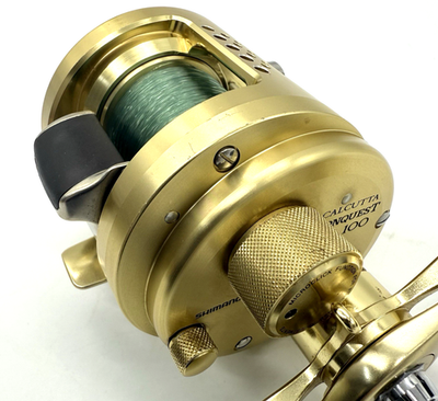 Shimano CALCUTTA CONQUEST 100 Right Bait Casting Reel with Box