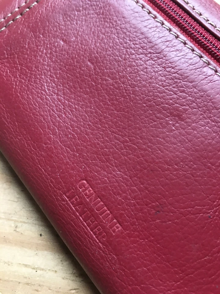 GIANI BERNINI 葡萄酒真皮三折钱包卡夹卡扣 7.5 升 — 第 2/4 张图片