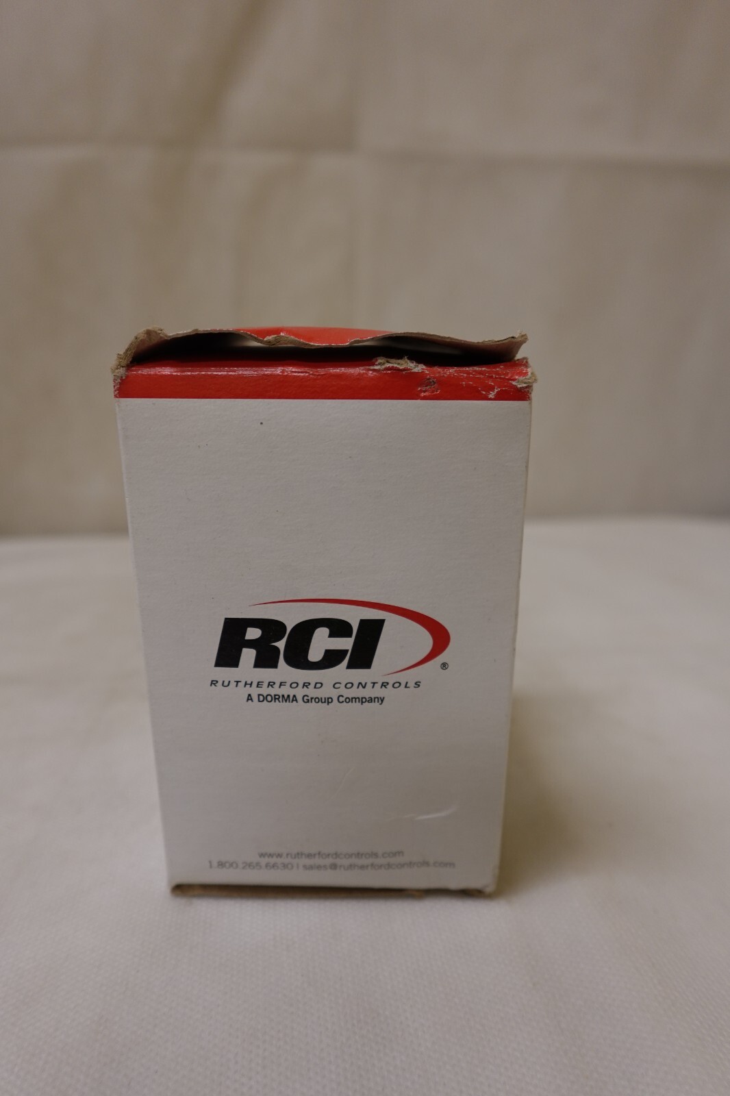 RCI 960RO-MO-MOx28 Aluminum Keyswitch SPDT 2x Momentary Action Standard 3" W