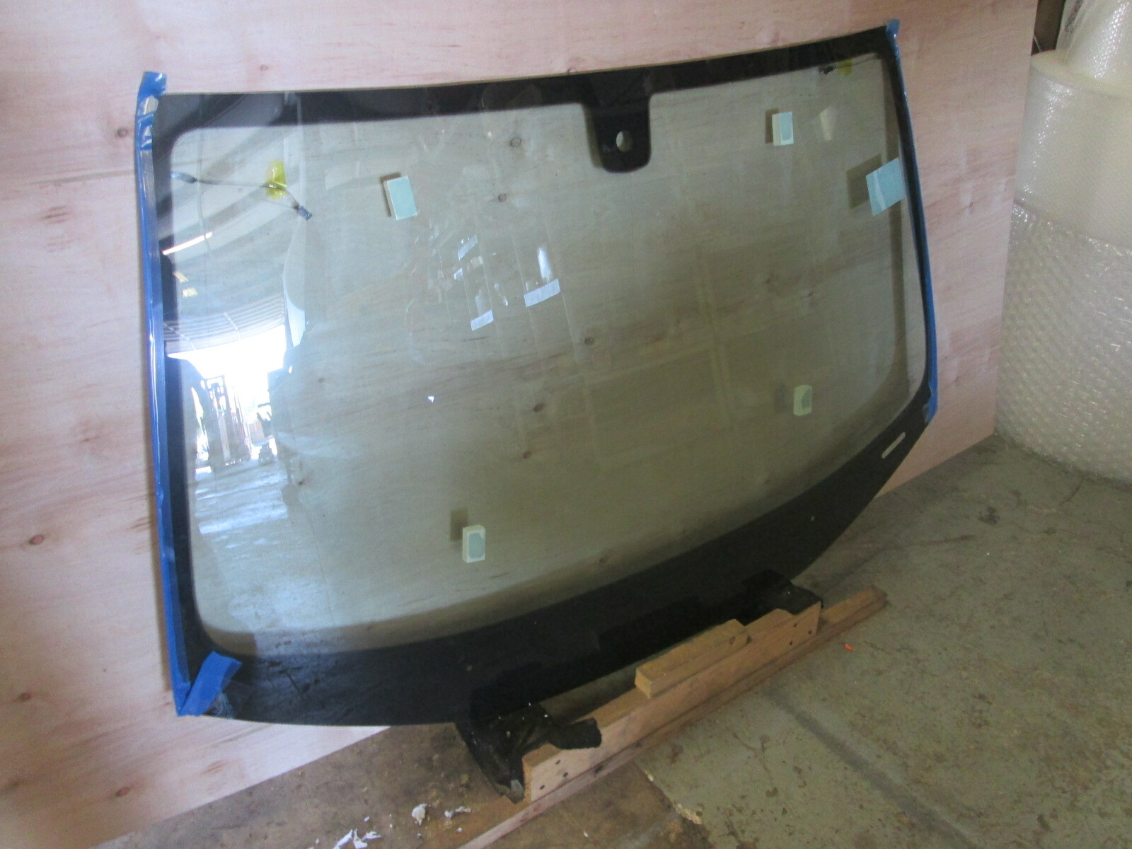 Huracan Windshield Spider Convertible Windshield / Glass