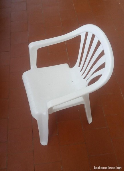 silla infantil de jardin o terraza