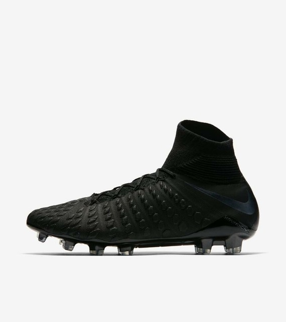 nike hypervenom elite 3