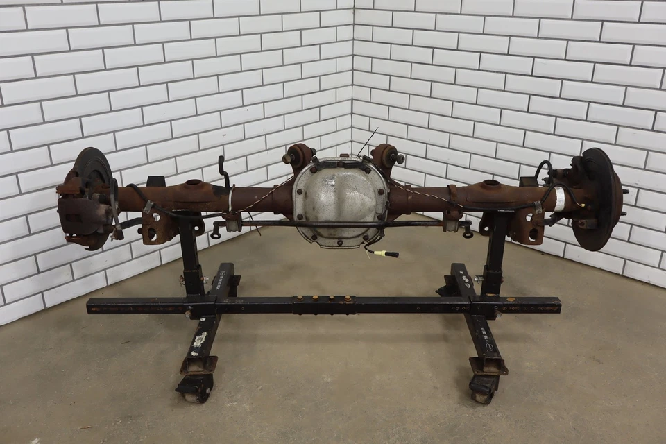 1997 Lincoln Town Car Rear Axle 3.08 Assembly OEM - Image 1 of 4