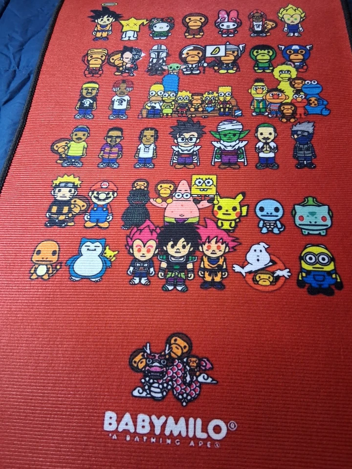 Alfombra de área con estampado de mono de baño súper suave roja para dormitorio personalizada Foto 2 de 4