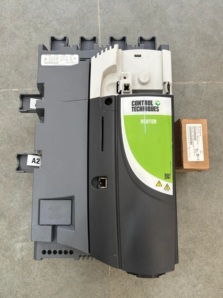 Probado MP45A4R EMERSON DC DRIVE, NIDEC, TÉCNICAS DE CONTROL, 15kw, 27HP Foto 2 de 4