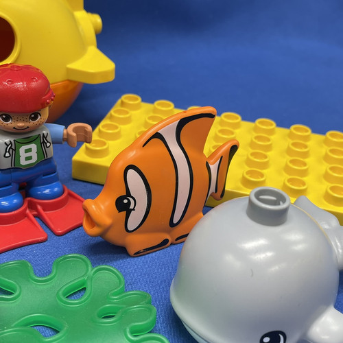 Lego Duplo Submarine Adventure Set 10910 For Parts 3 Figures Sub Replacement - Picture 7 of 18