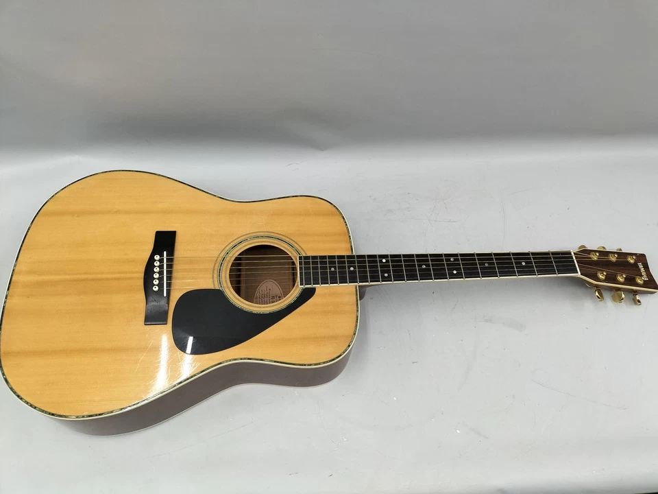 Yamaha FG-300D Acoustic Guitar Vintage Nippon Gakki MIJ Made in Japan - image 2 of 4