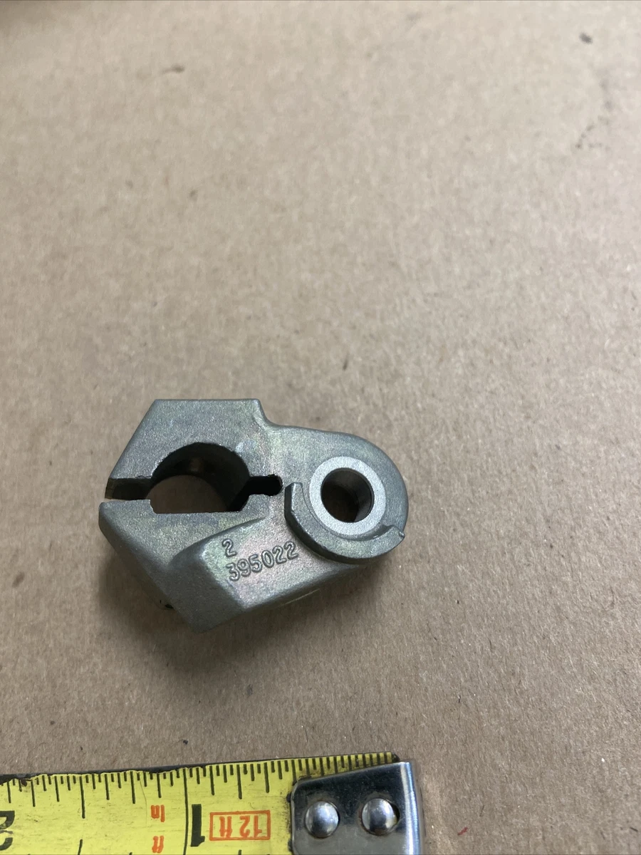 B23 0395022 395022 NOS Johnson Evinrude OMC Shift Rod Cam Lever  