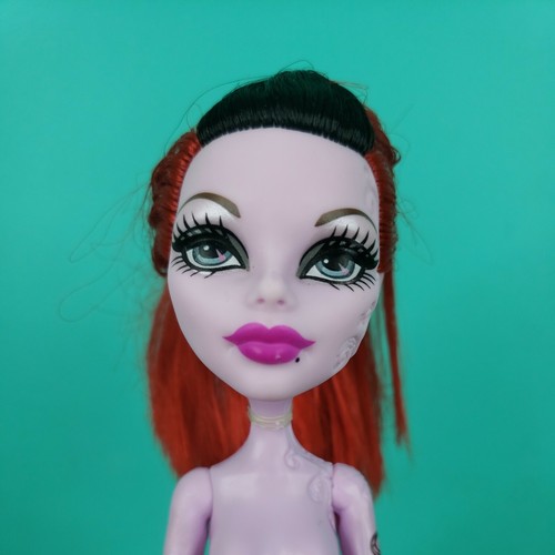 Muñeca Freaky Fusion Operetta Monster High Hija del Fantasma Pelo Rojo - Imagen 8 de 9