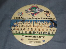Vintage 1993 Toronto Blue Jays American League Baseball Champions Pin Button