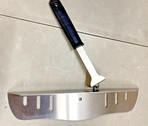 NU2U PARTIAL BAFFLE DOOR #304 STAINLESS WITH HEAT GRIP FOR DOME PIZZA OVENS - Picture 2 of 6