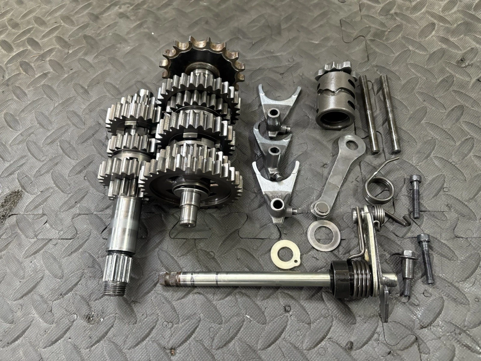 01-07 2002 Can-Am Bombardier DS650 BAJA OEM Transmission Shaft Shift Forks Drum