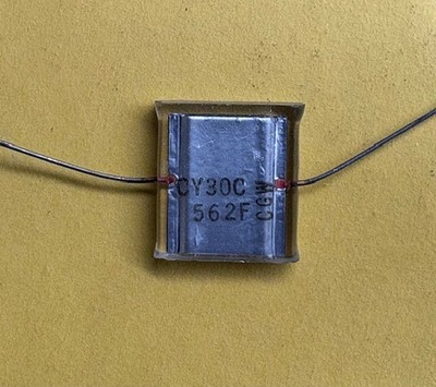 5600pF 500v Corning Glass Aerospace Capacitor CY30C562F 1% Ultra Stable New 