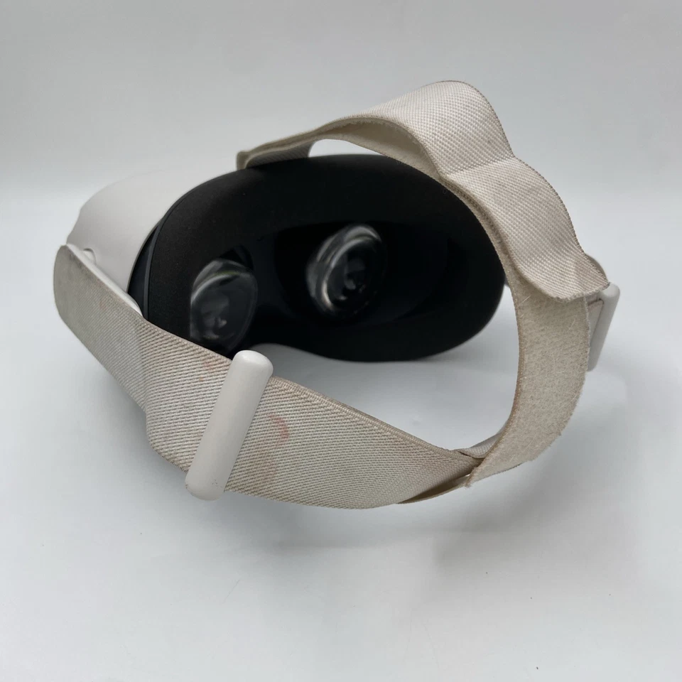 Meta Oculus Quest 2 VR Headset 128GB - HEADSET ONLY - Tested - Free Shipping  - Image 4 of 4