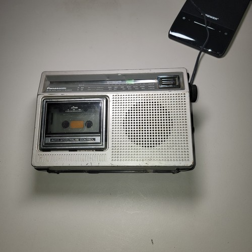 For Parts - Panasonic RX-1230 AM/FM Radio Cassette Mini-Boombox - Radio Works