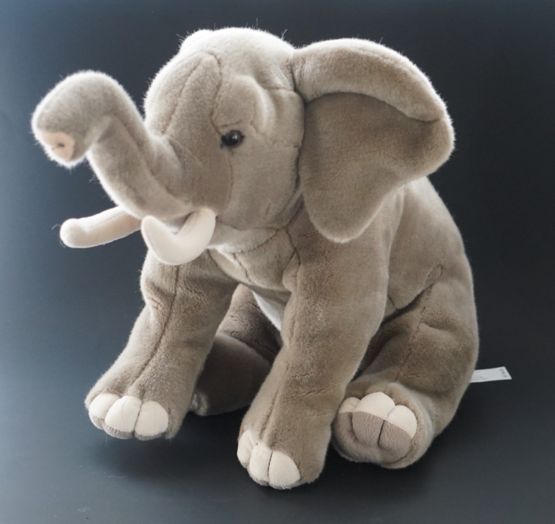 FAO SCHWARZ ELEPHANT 21