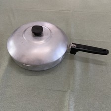 Vtg Magnalite GHC 9 3/4" 25 cm Dual Spout Skillet Frying Pan W/ Lid Made In USA