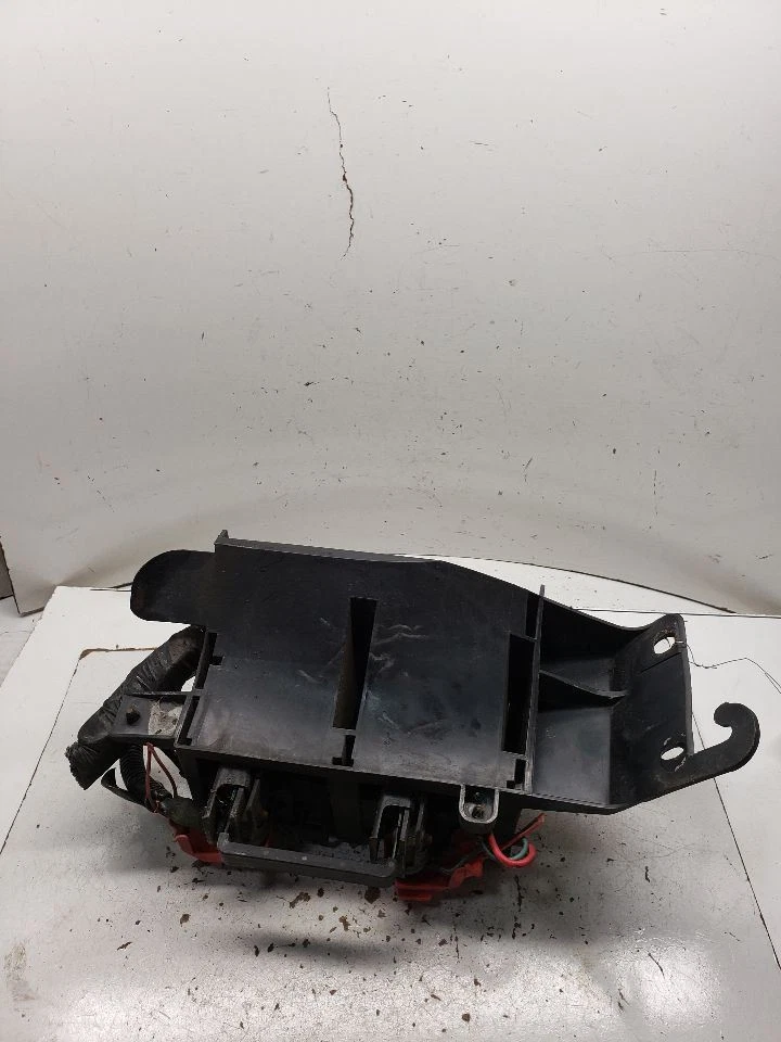 Motor de caja de fusibles compatible con 00-05 IMPALA 1401298 Foto 3 de 4