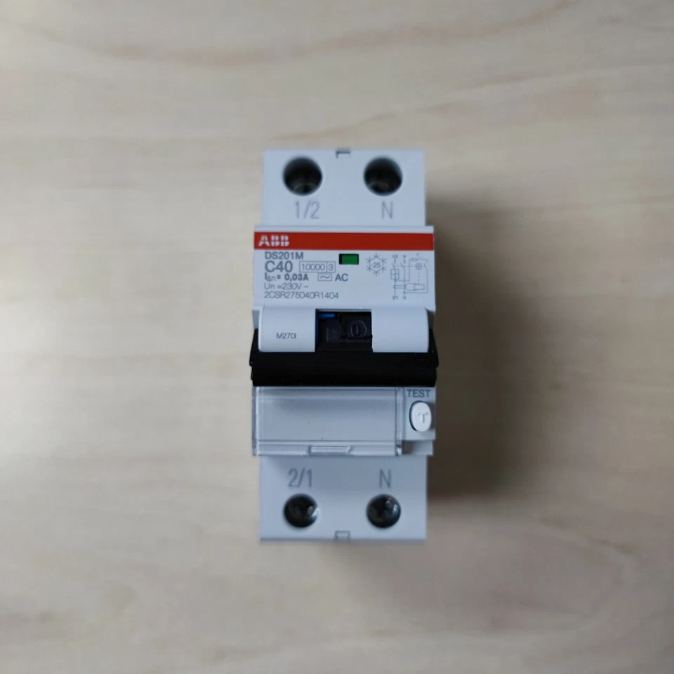 (RCBO) ABB 2CSR275040R1404 / DS201 MC40 AC30, 1P+N, 40A, 230/240V AC, Icu 15kA - Bild 2 von 4