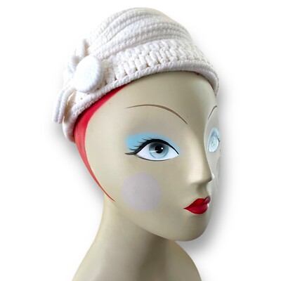 Vintage 1940s Everitt Needlepoint Womens Beehive Tilt Hat  display picture 2