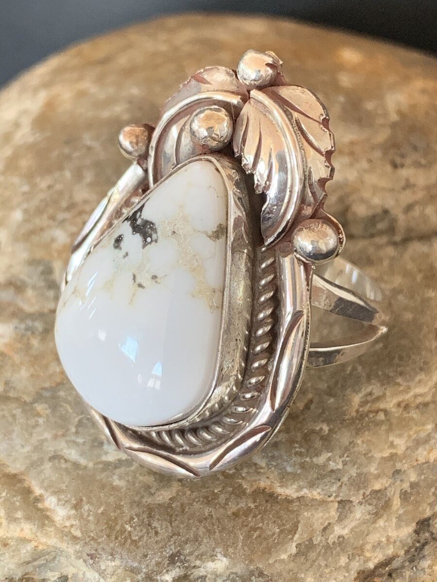 Navajo Sterling Silver White Buffalo Turquoise Ring Size 9 Navajo Sterling Silver White Buffalo Turquoise Ring Size 9