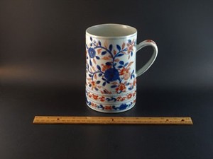 Large Oversize Antique Kangxi Period Imari Porcelain Mug Tankard circa 1720