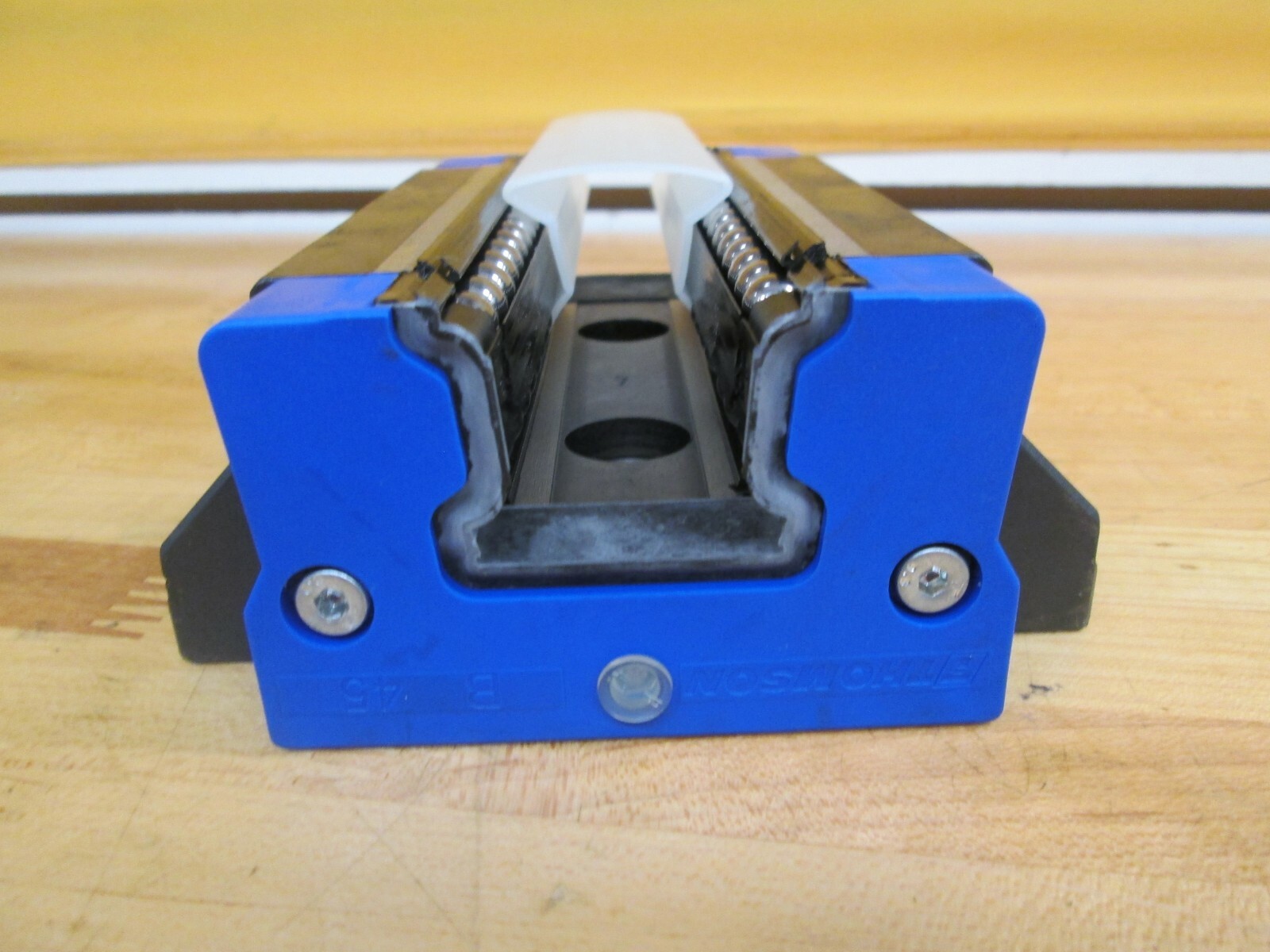 (1) THOMSON LINEAR ROLLER CARRIAGE P/N 511H45A1 NEW eBay