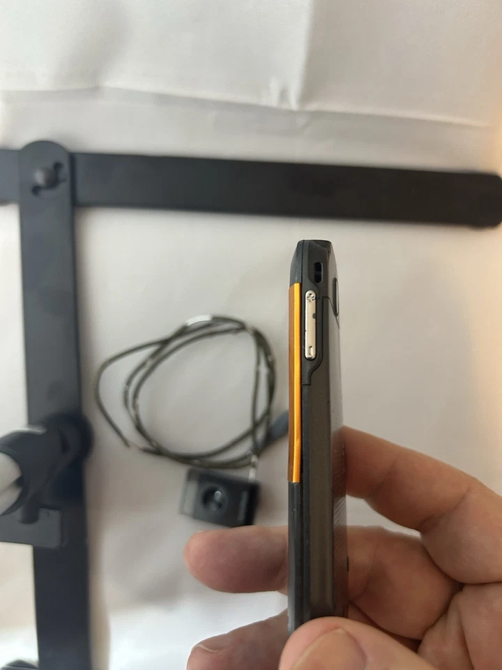 Nokia 5310 XpressMusic 2G Bluetooth MP3 FM Altavoz Teléfono Foto 2 de 3