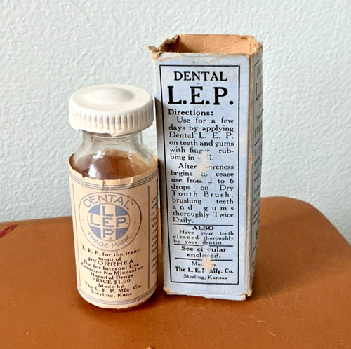 Antique Dental L.E.P. Pyorrhea Medicine Bottle w/ Box Sterling Kansas Full 1920s