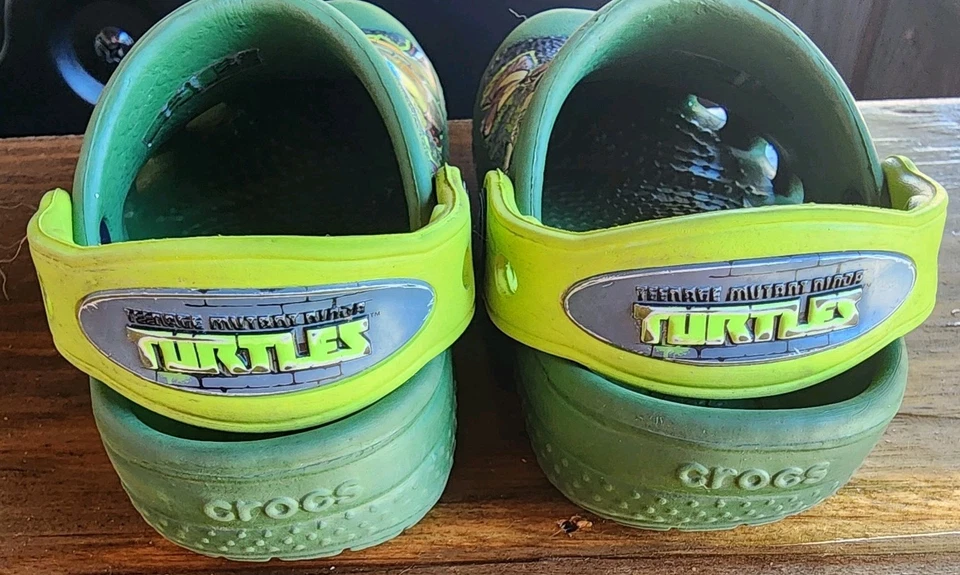 Crocs Crianças Criança TMNT Tartarugas Slingback Sandálias Tamancos Verde Meninos 4 C 5 - Imagem 3 de 4