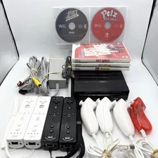 Nintendo Wii Black Console RVL-101 W/ 4 Controllers Nunchucks 5 Games Just Dance