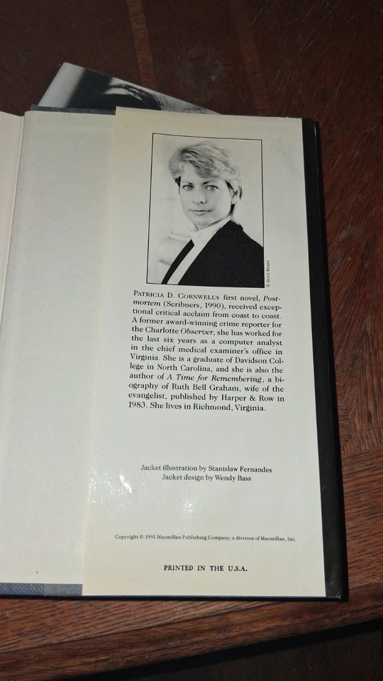 Patricia Cornwell Body of Evidence - Hardcover Foto 3 de 4
