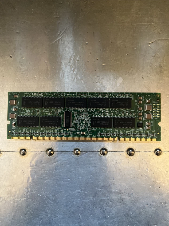 Infineon HYS144V32020WR-8-D 1GB (2 x 512MB) PC100 100MHz ECC  - Image 2 of 2